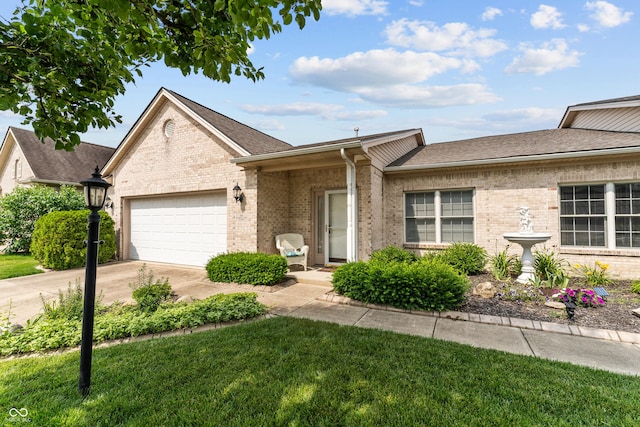 564 Parkhurst Ct, Greenwood, IN 46142 - single story home featuring a garage, brick siding, driveway, a front yard, and a shingled roof