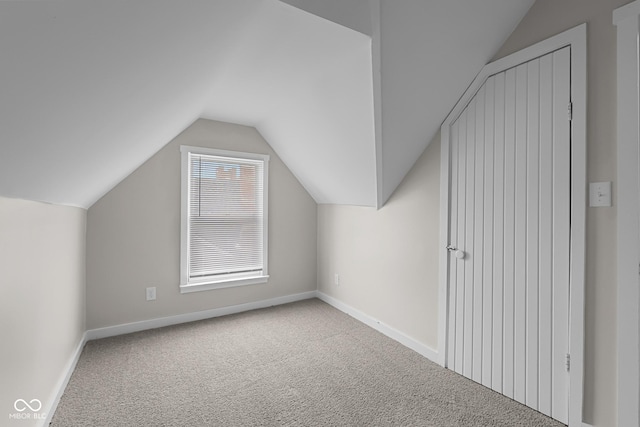 1310 California St, Columbus, IN 47201 - bonus room featuring vaulted ceiling and carpet