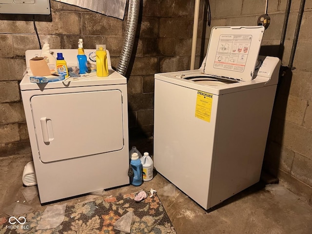 111 S Jefferson St, Brownsburg, IN 46112 - laundry room with separate washer and dryer and electric panel