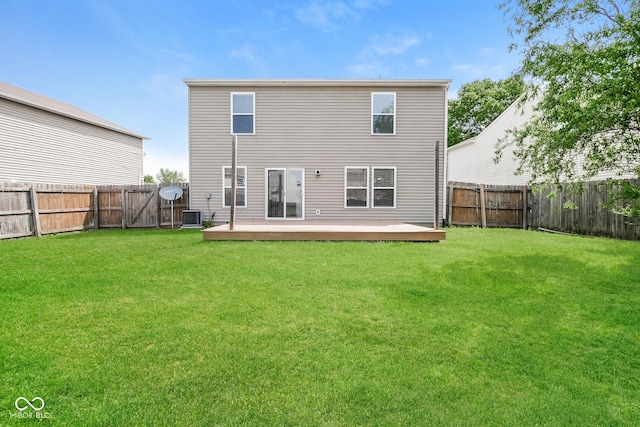 8310 Becks Mill Ln, Indianapolis, IN 46113 - back of house featuring a fenced backyard and a deck
