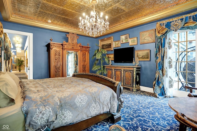 11557 Willow Springs Dr, Zionsville, IN 46077 - carpeted bedroom featuring a chandelier, crown molding, and an ornate ceiling