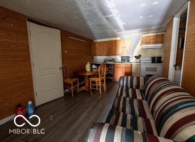 306 N Washington St N, Boswell, IN 47921 - photo 26