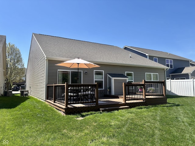 5932 Edelle Dr, Indianapolis, IN 46237 - back of property featuring a deck