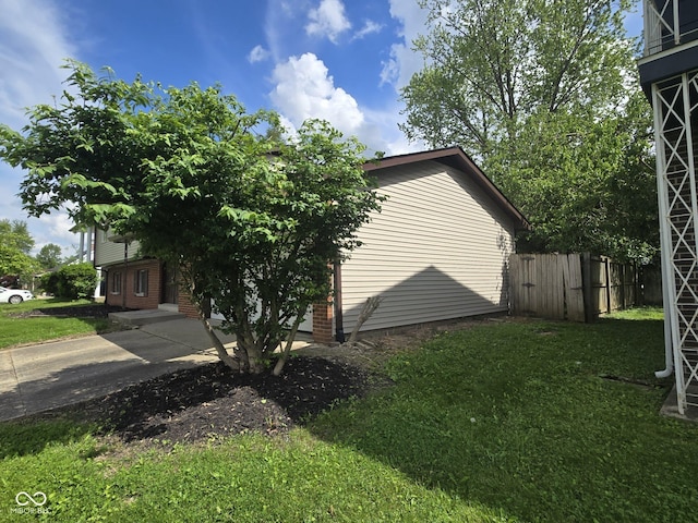 1901 E Buena Vista Dr, Terre Haute, IN 47802 - photo 2
