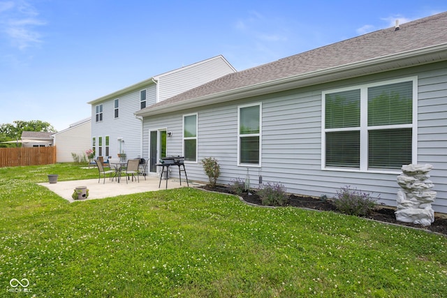 2421 Creek Bank Dr, Columbus, IN 47201 - back of house with a patio area