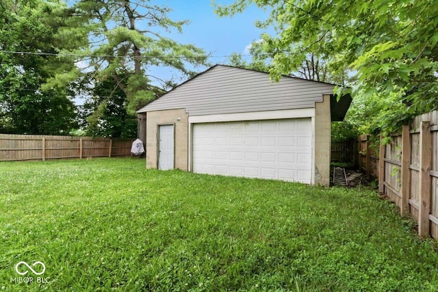 2610 Caroline Ave, Indianapolis, IN 46218 - view of detached garage