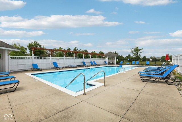 2105 Granville Dr, Westfield, IN 46074 - community pool with a patio