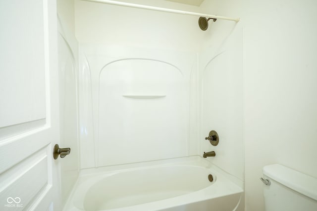 6471 W Clearview Dr, Mccordsville, IN 46055 - bathroom with toilet and tub / shower combination