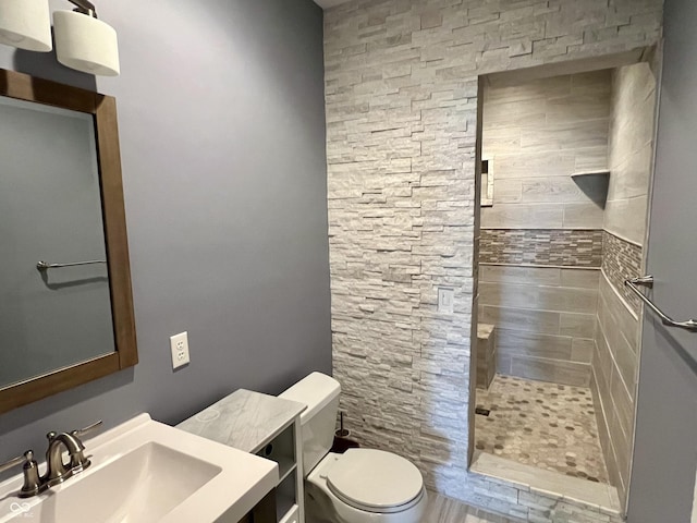 13895 Cloverfield Cir, Fishers, IN 46038 - bathroom with tiled shower and vanity