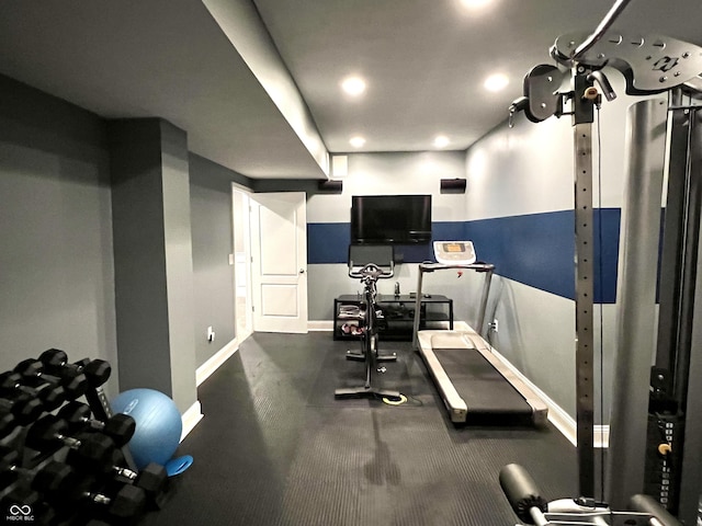 13895 Cloverfield Cir, Fishers, IN 46038 - exercise area featuring baseboards and recessed lighting