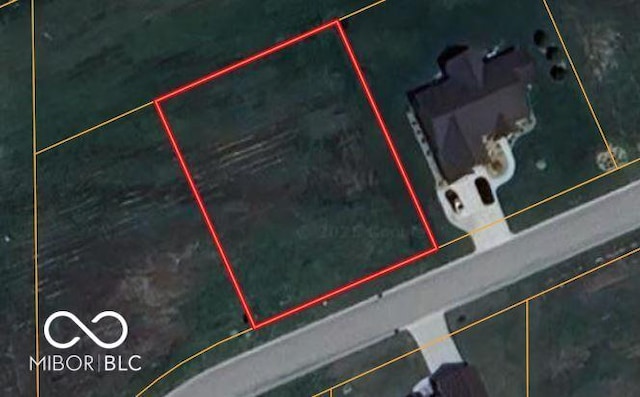 114 Burr Oak Dr, Batesville, IN 47006