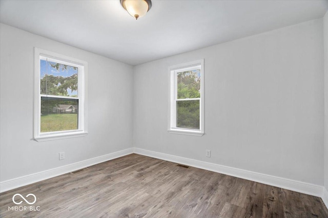 4310 Crittenden Ave, Indianapolis, IN 46205 - unfurnished room with wood finished floors and baseboards