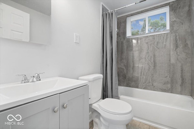 4310 Crittenden Ave, Indianapolis, IN 46205 - bathroom featuring shower / tub combo and vanity