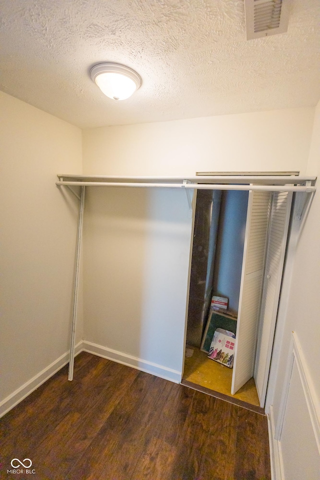 7493 W Lane Rd, Mccordsville, IN 46055 - walk in closet featuring wood finished floors