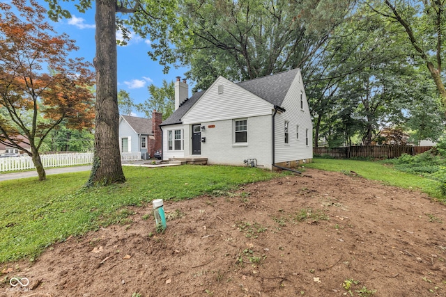 2631 Mcleay Dr, Indianapolis, IN 46220 - photo 9