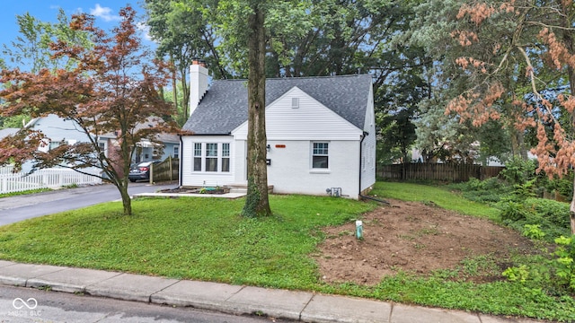 2631 Mcleay Dr, Indianapolis, IN 46220 - photo 8