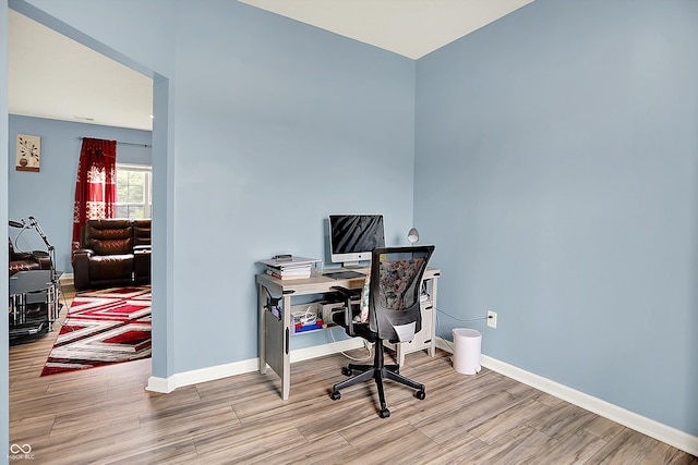 1571 N Creekwater Pass, Greenfield, IN 46140 - office area featuring wood finished floors and baseboards