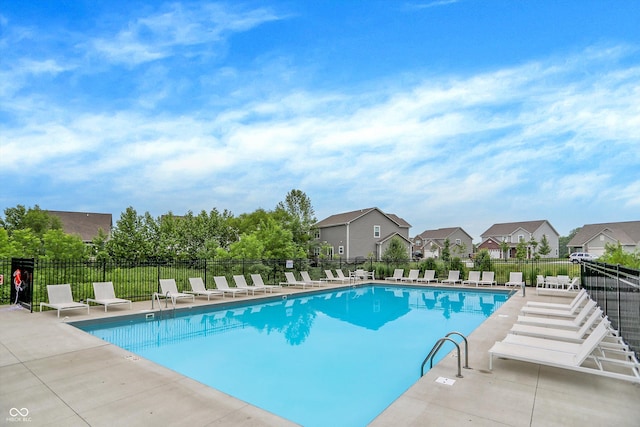 1571 N Creekwater Pass, Greenfield, IN 46140 - community pool featuring a residential view