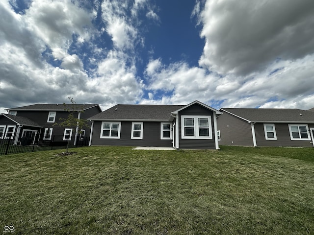 6729 Birmingham Ave, Mccordsville, IN 46055 - rear view of property featuring a patio