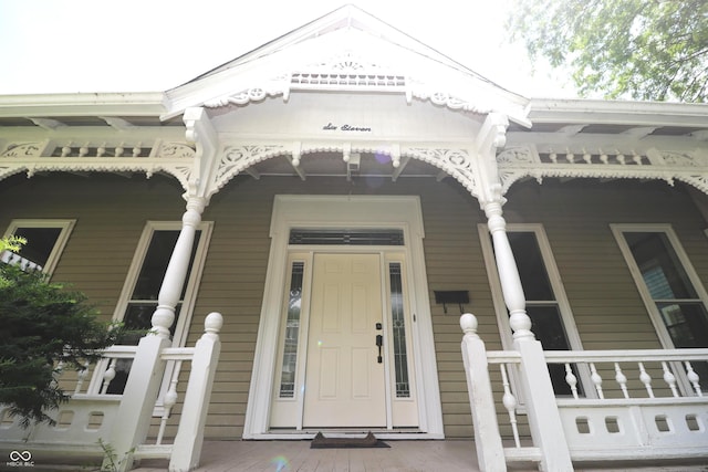 611 E Wabash Ave, Crawfordsville, IN 47933 - property entrance with covered porch