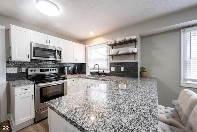 4927 Caroline Ave, Indianapolis, IN 46205 - photo 4