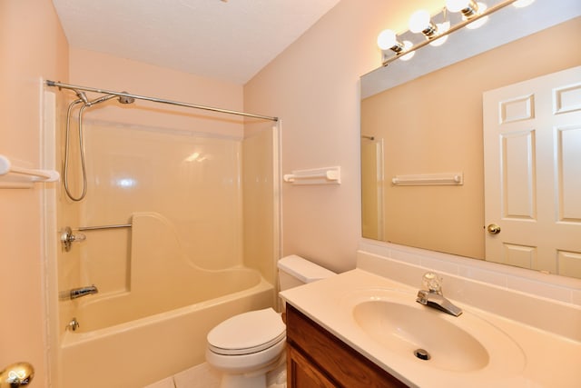 6965 Steinmeier Dr W, Indianapolis, IN 46220 - bathroom featuring vanity, shower / bathtub combination, and tile patterned floors