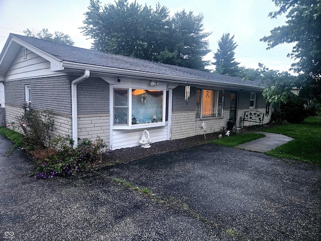 9470 N Old Port Royal, Martinsville, IN 46151 - ranch-style house with brick siding