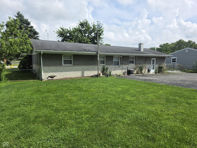 9470 N Old Port Royal, Martinsville, IN 46151 - photo 2