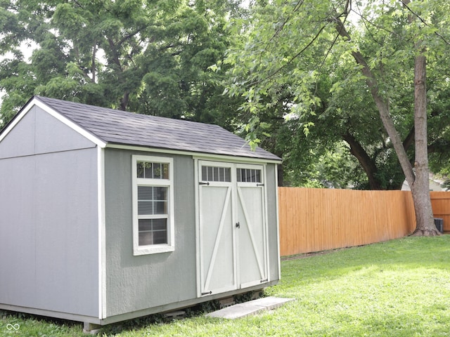 4445 Kingsley Dr, Indianapolis, IN 46205 - view of shed