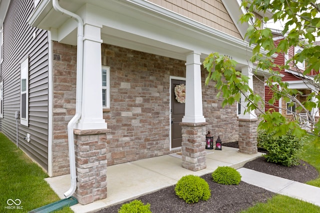 2733 Lamar Dr, Whitestown, IN 46075 - view of exterior entry featuring a porch