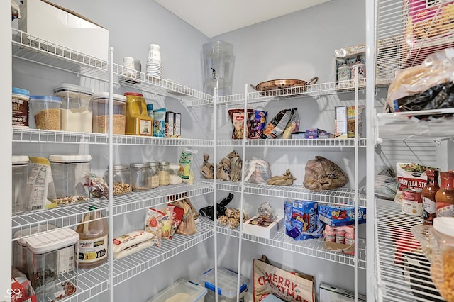 5812 Flat Hill Dr, Indianapolis, IN 46239 - view of pantry