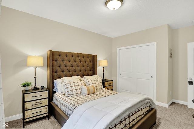 15410 Mission Hills Dr, Carmel, IN 46033 - bedroom with light carpet and baseboards