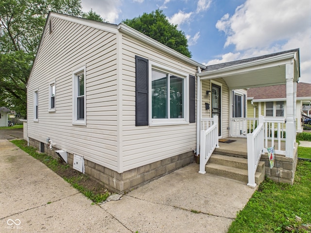 4025 Main St, Anderson, IN 46013 - view of front facade