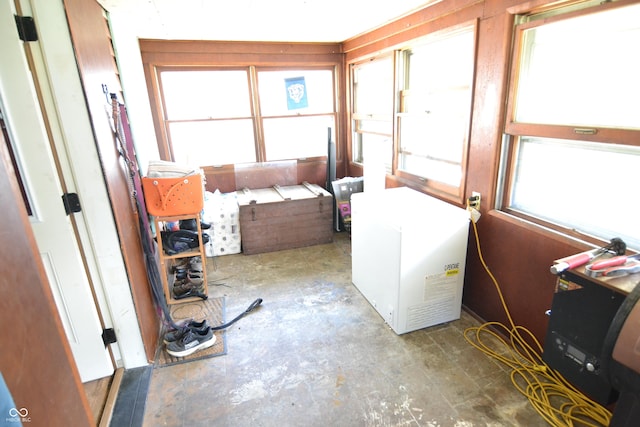 2616 Jackson St, Anderson, IN 46016 - view of laundry area
