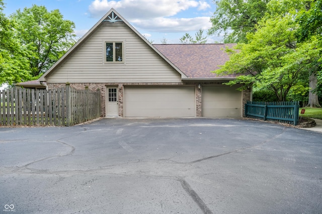 7533 Deerfield Dr, Greenfield, IN 46140 - photo 4