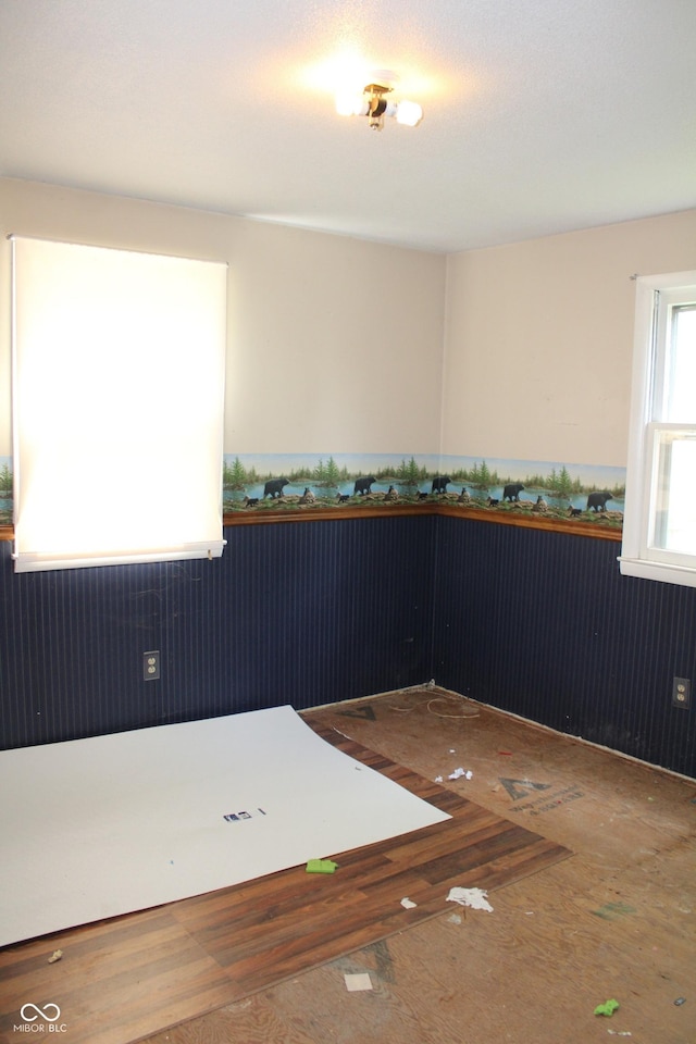 515 Hawthorne Ave, Anderson, IN 46011 - view of spare room