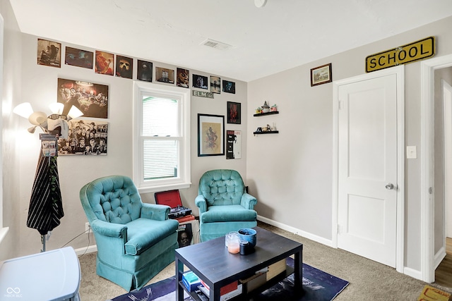 818 Vasbinder Dr, Chesterfield, IN 46017 - carpeted living room with baseboards