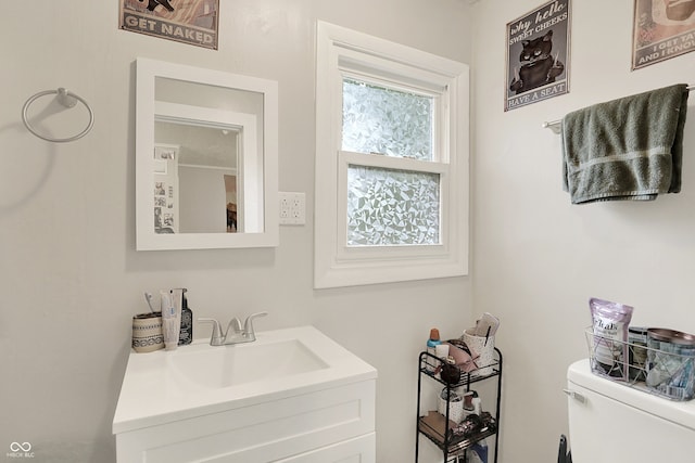 818 Vasbinder Dr, Chesterfield, IN 46017 - bathroom with toilet and vanity