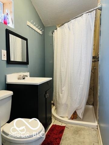 1358 Hiatt St, Indianapolis, IN 46221 - photo 4