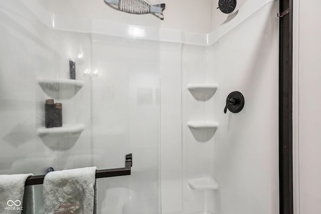19281 Scofield Ridge Blvd, Westfield, IN 46074 - full bath featuring a shower