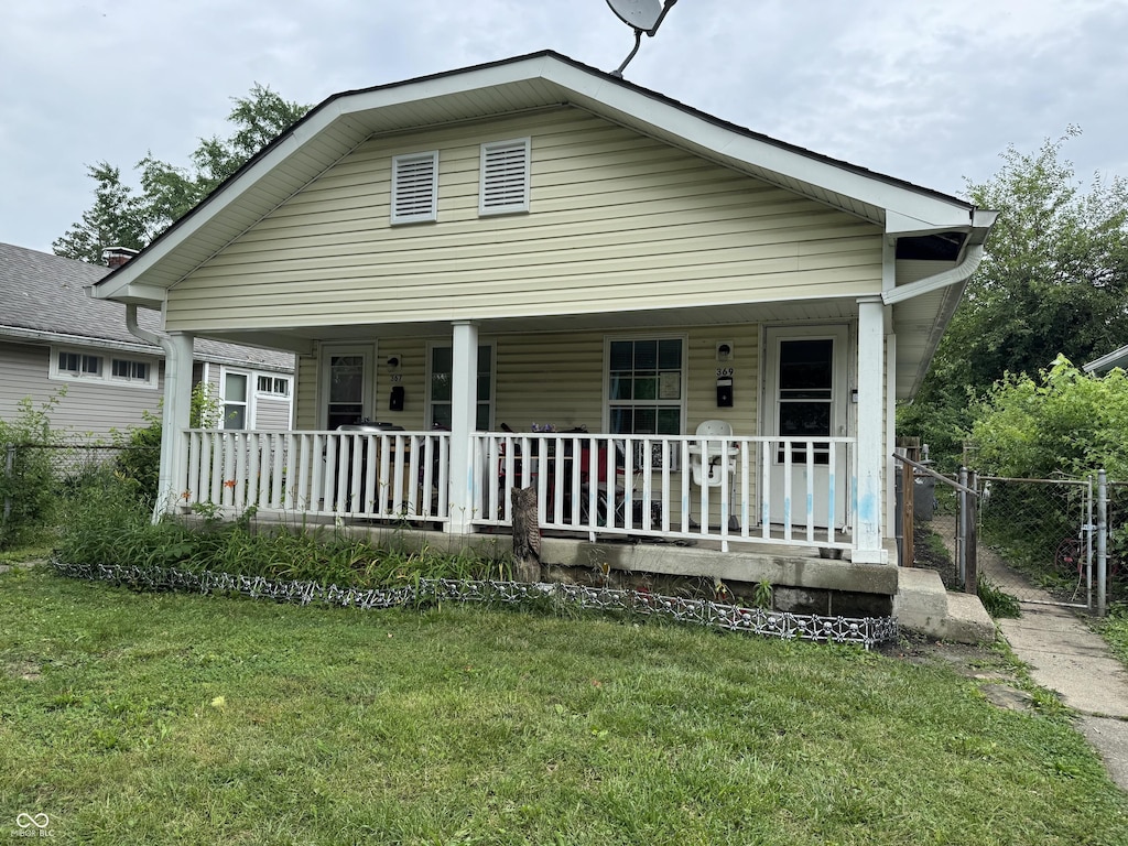 367 S Butler Ave, Indianapolis, IN 46219 - view of front facade with a porch