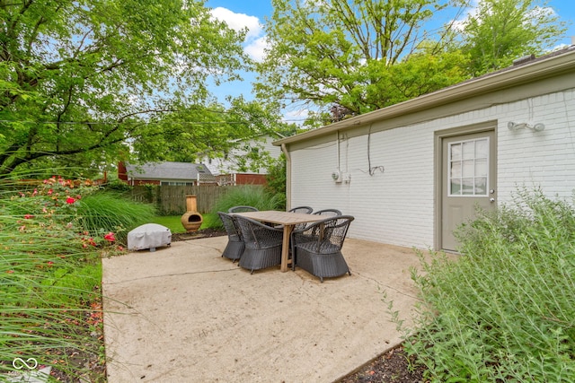 3841 Meridee Dr, Indianapolis, IN 46237 - view of patio with outdoor dining area