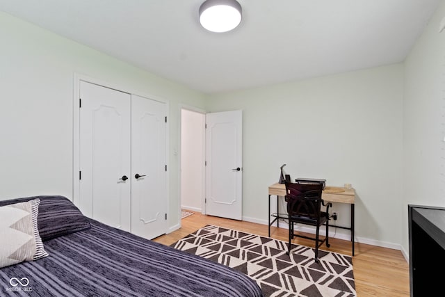 3841 Meridee Dr, Indianapolis, IN 46237 - bedroom featuring light wood-style floors and a closet