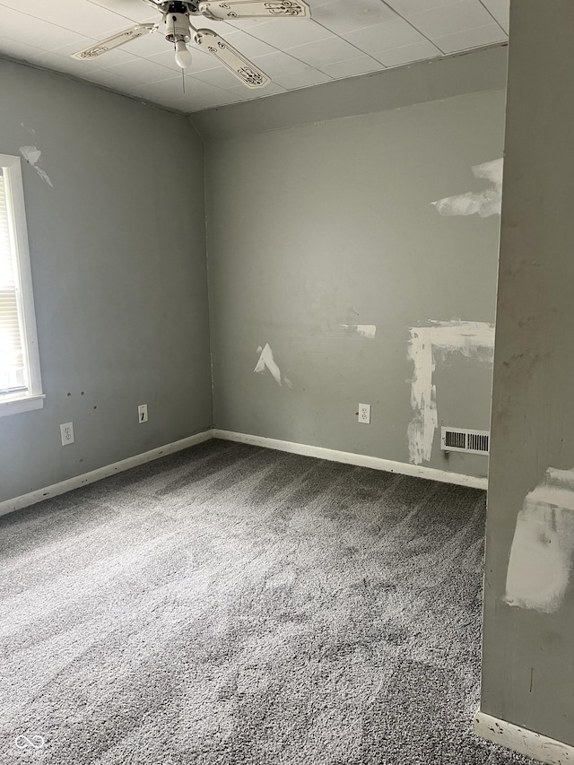 2244 Lafayette St, Anderson, IN 46012 - unfurnished room featuring a ceiling fan and carpet