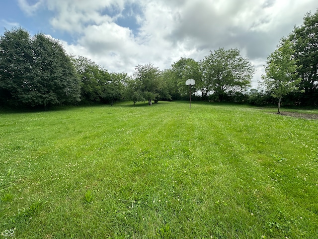 4673 S 400 W, New Palestine, IN 46163 - view of grassy yard