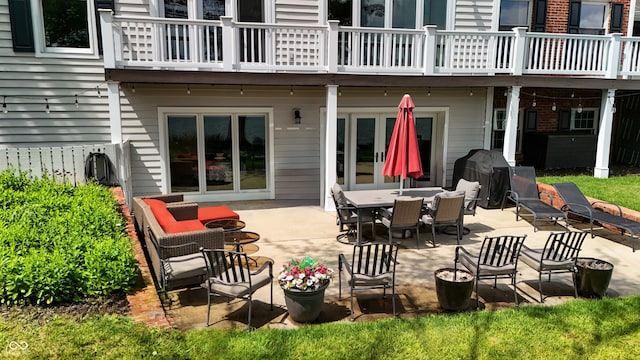 4443 Mallard Pt, Columbus, IN 47201 - patio / terrace featuring a patio area, grilling area, and outdoor dining area