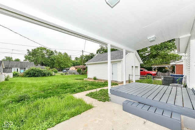 2413 Fowler St, Anderson, IN 46012 - view of yard with an outbuilding