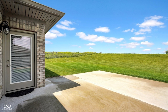 3072 W Glacier Dr, Monrovia, IN 46157 - view of grassy yard with a patio and a view of countryside