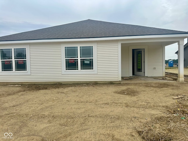 6812 Rawlings Ln, Indianapolis, IN 46221 - back of house with roof with shingles