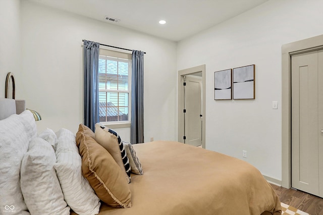 1046 N Hamilton Ave, Indianapolis, IN 46201 - bedroom featuring wood finished floors and recessed lighting